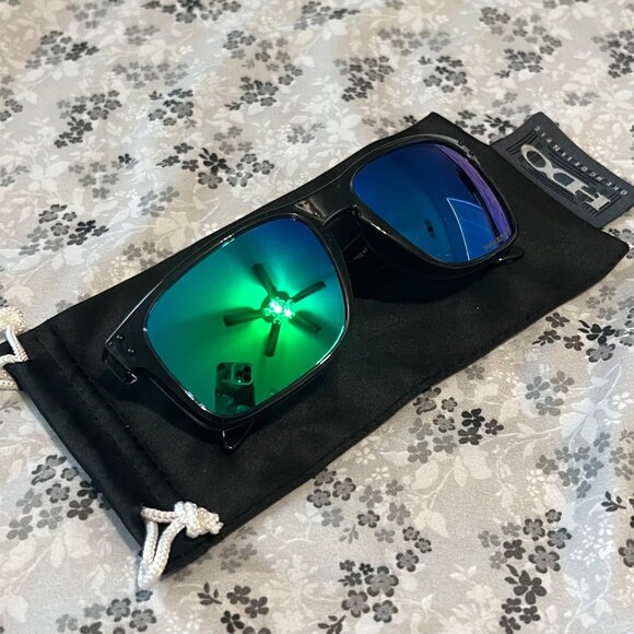 Oakley Sunglasses Holbrook Clear Feame Jade Iridium Prizm Polarized 9102 - Picture 15 of 16